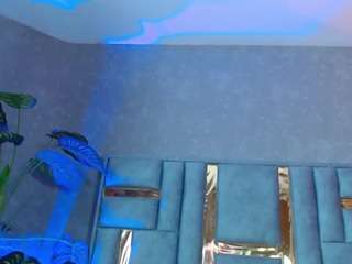 bianca-ks's CamSoda show and profile