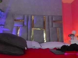 bianca-ks's CamSoda show and profile