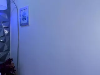 leyna-angels's Live Sex Cam Show
