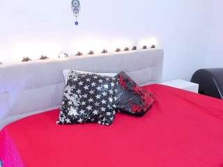 madelanecoote webcam