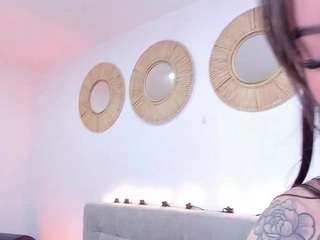 madelanecoote webcam