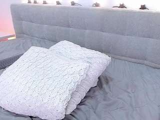 madelanecoote webcam