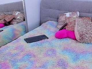 madelanecoote Live Webcam on CamSoda