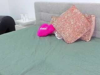 madelanecoote webcam