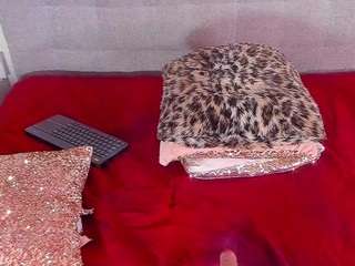 madelanecoote webcam