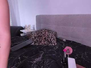 madelanecoote Live Webcam on CamSoda