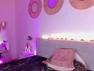 madelanecoote webcam