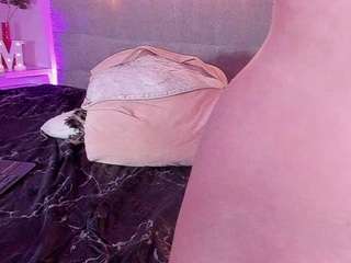 madelanecoote webcam