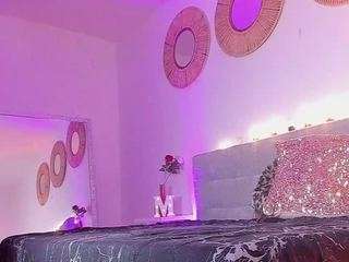 MadelaneCoote live stream preview