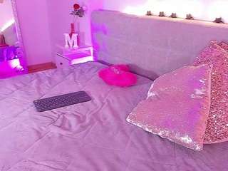 madelanecoote webcam model