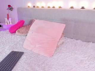 madelanecoote webcam