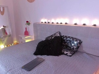 Live webcam model madelanecoote on Soda Cams