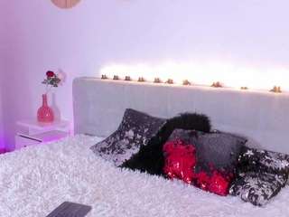 madelanecoote webcam