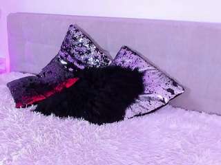 madelanecoote webcam