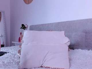 madelanecoote webcam