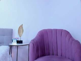 Live webcam model madelanecoote on Soda Cams