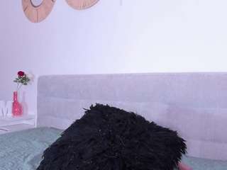 madelanecoote webcam