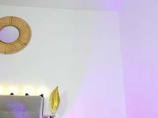madelanecoote Live Webcam on CamSoda