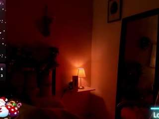 ravengreen's CamSoda show and profile