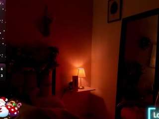 ravengreen's CamSoda show and profile