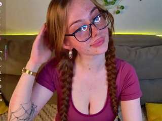  roxy-sunny chat room