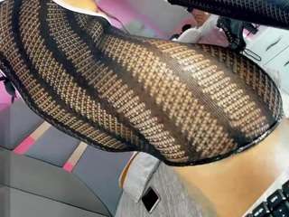 suxansexyhott webcam
