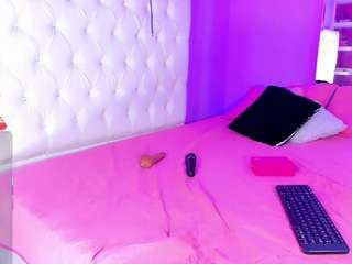 suxansexyhott Live Webcam on CamSoda