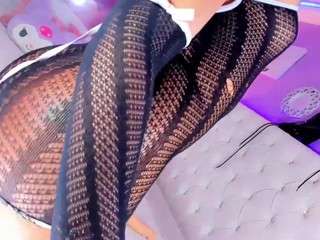 suxansexyhott webcam model