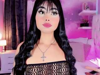 Victoria W