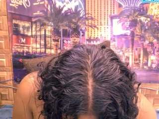 le modèle indianangel4u2luv est en webcam porno dans un show sur le site camsoda, il possède les tags suivants: amateur,black hair,brown eyes,fingering,lovense,robe,striptease,tease,teen-18,toys,young-adult