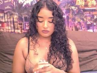 IndianAngel4u2luv live webcam show