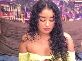 IndianAngel4u2luv live webcam show
