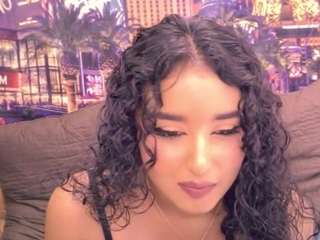 IndianAngel4u2luv live webcam show