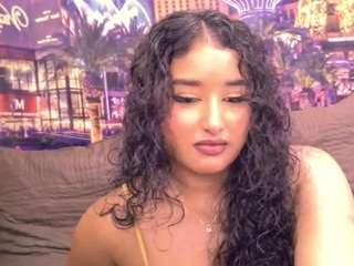 IndianAngel4u2luv live webcam show