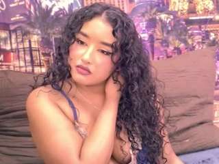 IndianAngel4u2luv live webcam show