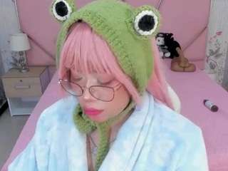 safiro-agata's CamSoda show and profile