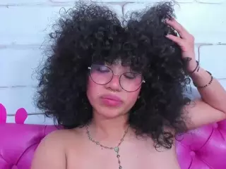 SAFIRO-AGATA's Live Sex Cam Show