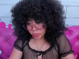 SAFIRO-AGATA's Live Sex Cam Show
