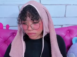SAFIRO-AGATA's Live Sex Cam Show