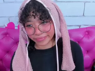 SAFIRO-AGATA's Live Sex Cam Show