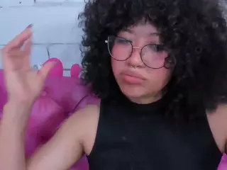SAFIRO-AGATA's Live Sex Cam Show