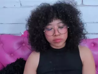SAFIRO-AGATA's Live Sex Cam Show