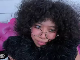 SAFIRO-AGATA's Live Sex Cam Show