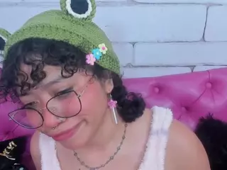 SAFIRO-AGATA's Live Sex Cam Show
