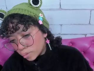 SAFIRO-AGATA's Live Sex Cam Show