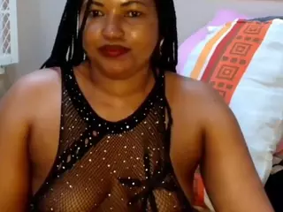 ChocolateCandy34's Live Sex Cam Show