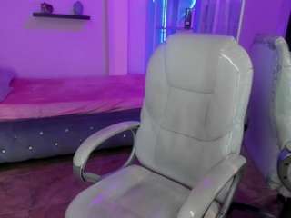 eliie-ruizz Live Webcam on CamSoda