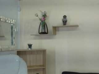 eliie-ruizz from CamSoda is Freechat