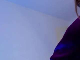 littledanni Live Webcam on CamSoda