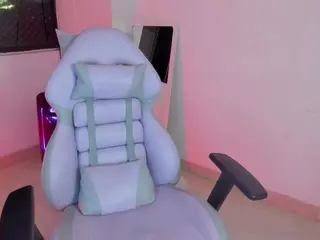 LittleDanni's Live Sex Cam Show